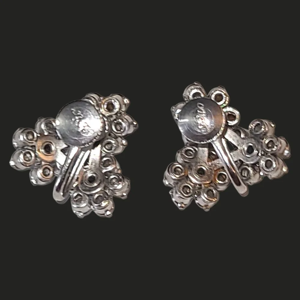 Vintage Coro Signed Blue Rhinestone Flower Screw‎ Back Earrings Riveted